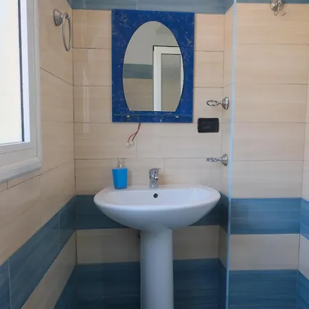 Hotel Mehilli *